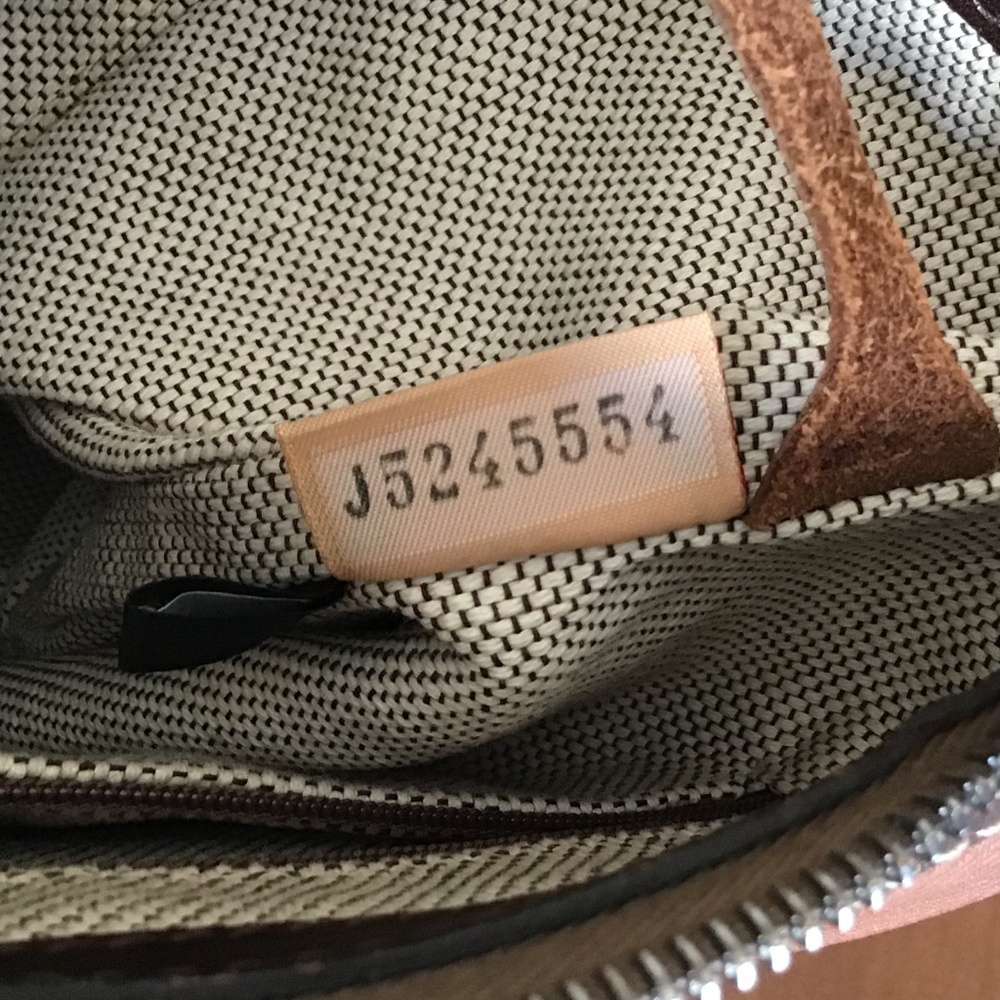 DOONEY & BOURKE 1975 Vintage Pebble Grain Hobo Bag - Picture 7 of 16